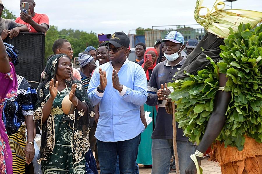 Journée "Setal Sunu Reew" à Kédougou : Un engagement collectif pour une ville propre et verte sous l’impulsion du Ministre Moustapha Mamba Guirassy