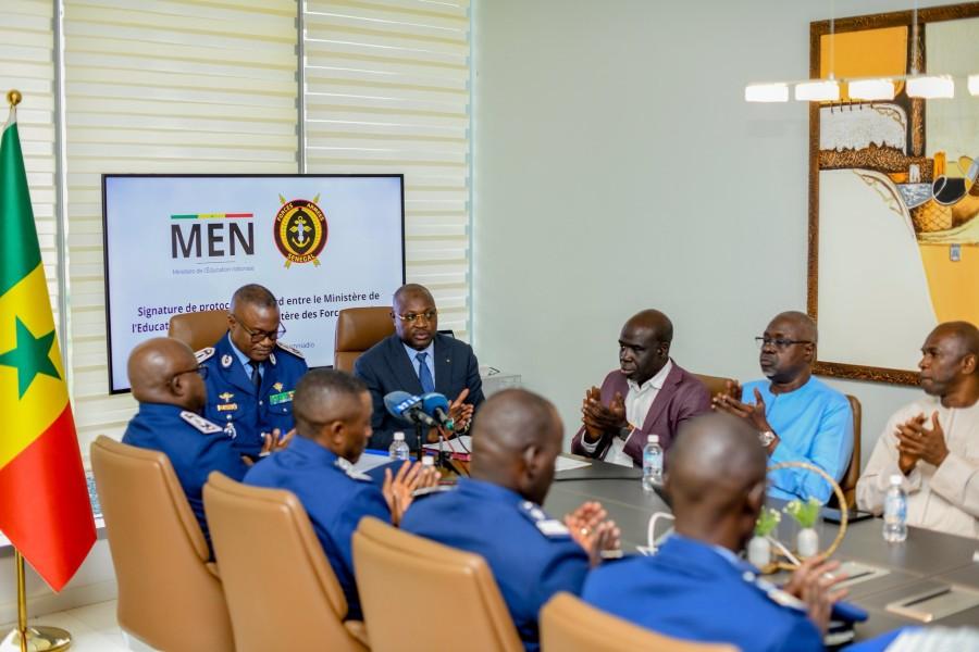 Éducation et sécurité : le MEN et la Gendarmerie nationale unis pour forger des citoyens modèles